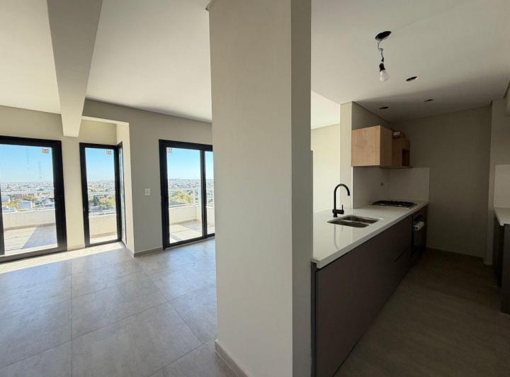 Departamento · 142m² · 5 Ambientes · 2 Cocheras