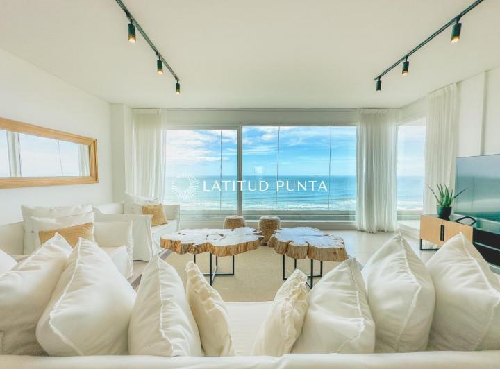 Departamento · 240m² · 5 Ambientes · 1 Cochera