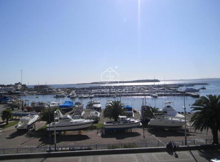 Departamento · 172m² · 5 Ambientes · 1 Cochera