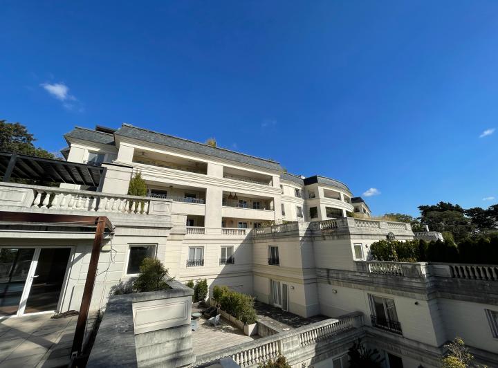 Departamento · 258m² · 5 Ambientes · 2 Cocheras