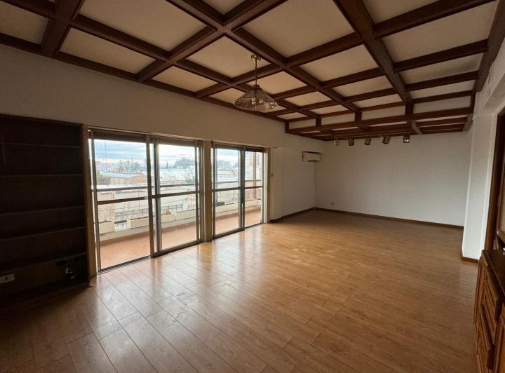 Departamento · 129m² · 5 Ambientes · 1 Cochera