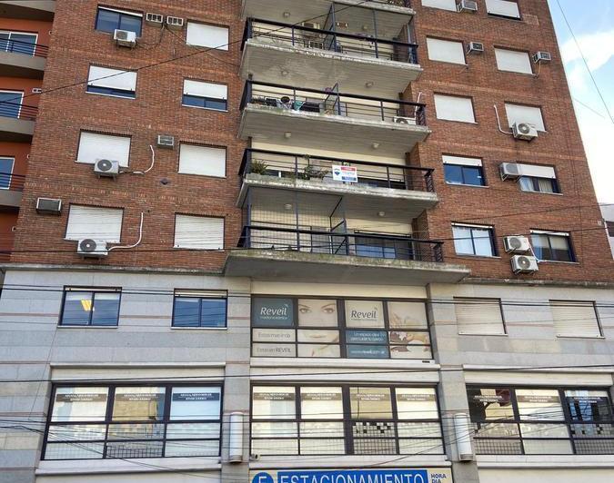 Departamento · 150m² · 6 Ambientes