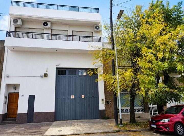 Departamento · 130m² · 6 Ambientes