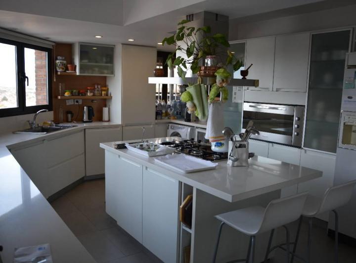 Departamento · 292m² · 5 Ambientes · 3 Cocheras