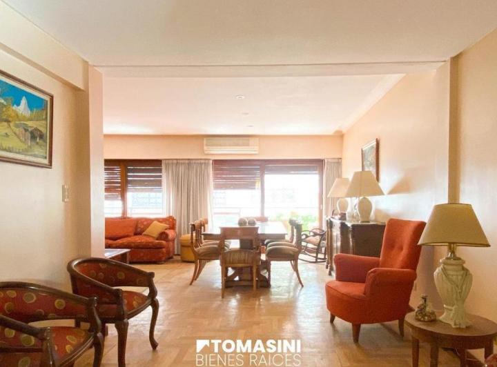 Departamento · 200m² · 5 Ambientes · 2 Cocheras