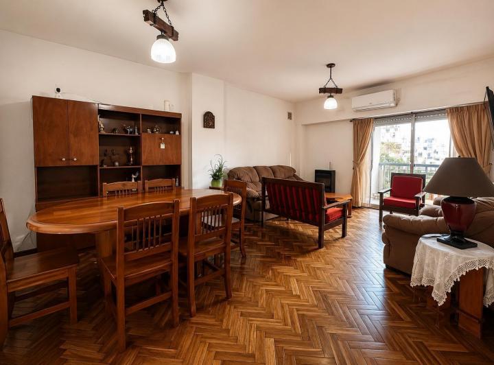 Departamento · 97m² · 5 Ambientes · 1 Cochera