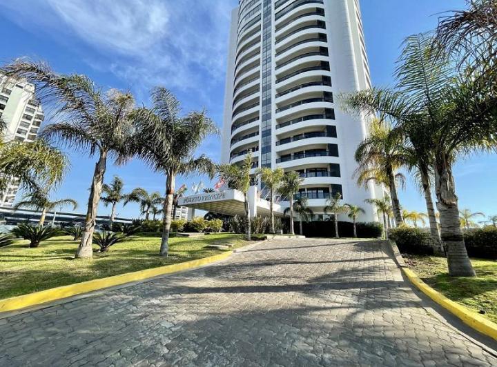 Departamento · 380m² · 7 Ambientes · 3 Cocheras