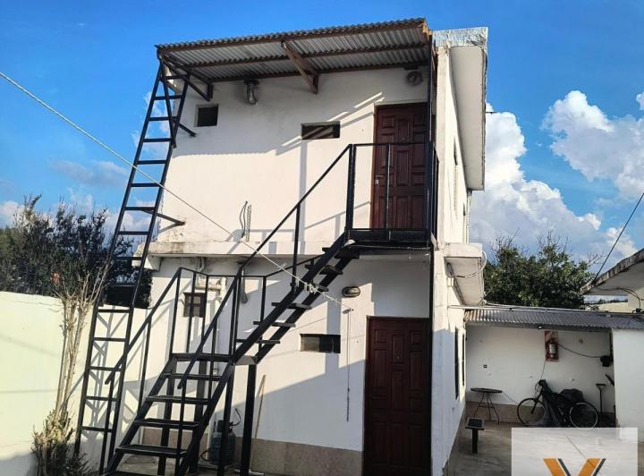 Departamento · 200m² · 12 Ambientes
