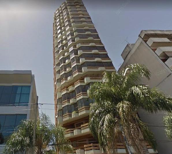 Departamento · 210m² · 5 Ambientes · 2 Cocheras