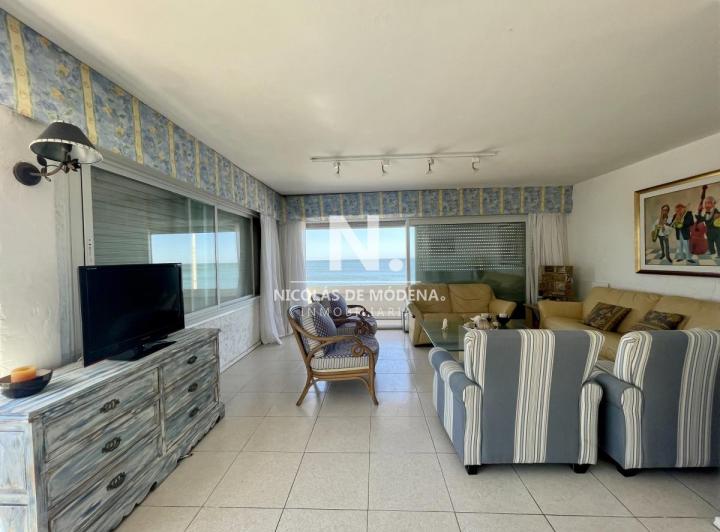 Departamento · 5 Ambientes · 1 Cochera