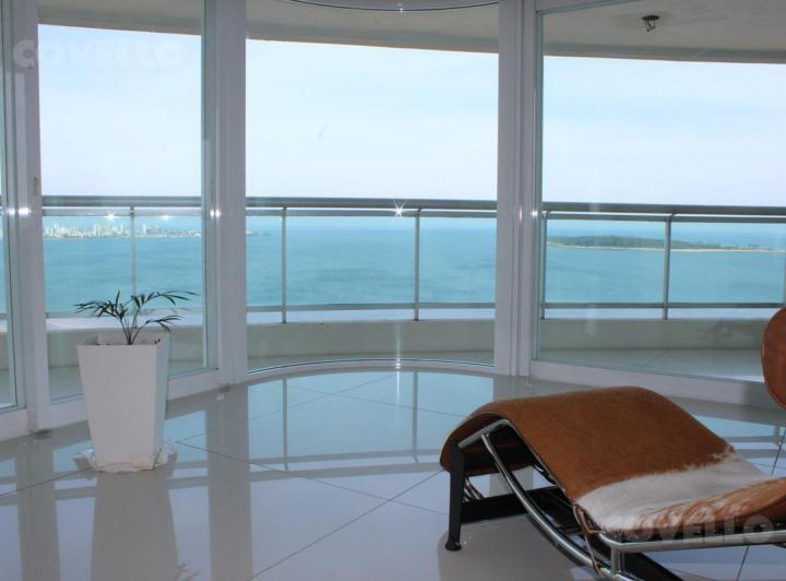 Departamento · 375m² · 7 Ambientes · 4 Cocheras