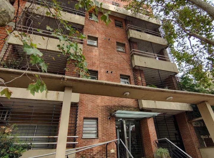 Departamento · 110m² · 7 Ambientes · 1 Cochera