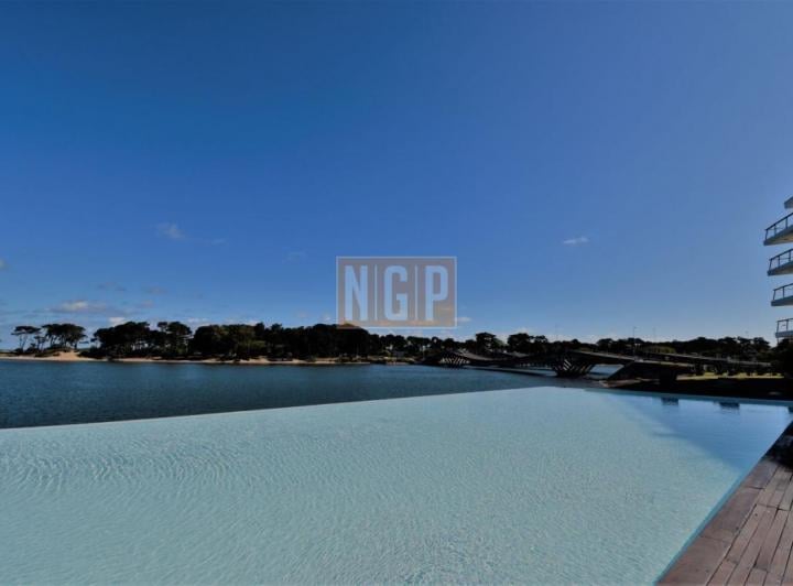 Departamento · 280m² · 5 Ambientes · 1 Cochera