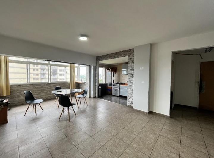 Departamento · 100m² · 5 Ambientes · 1 Cochera