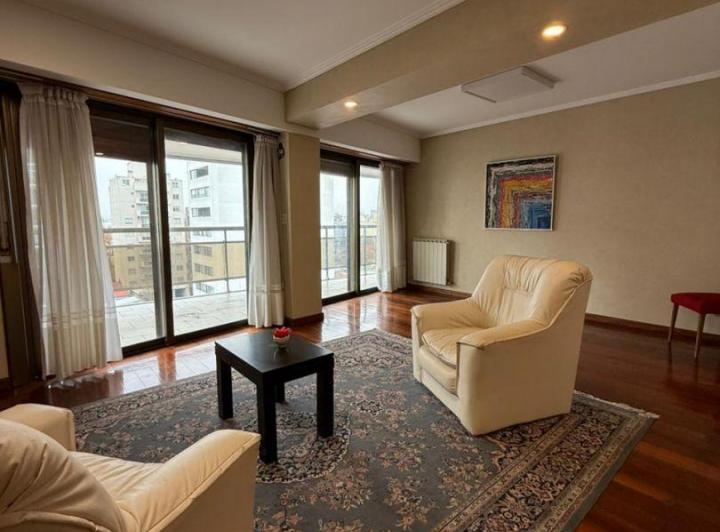 Departamento · 272m² · 5 Ambientes · 3 Cocheras
