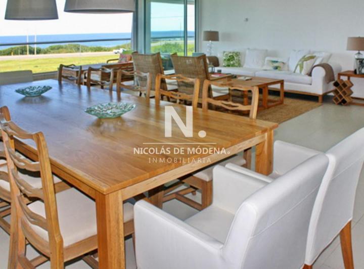 Departamento · 380m² · 5 Ambientes · 1 Cochera