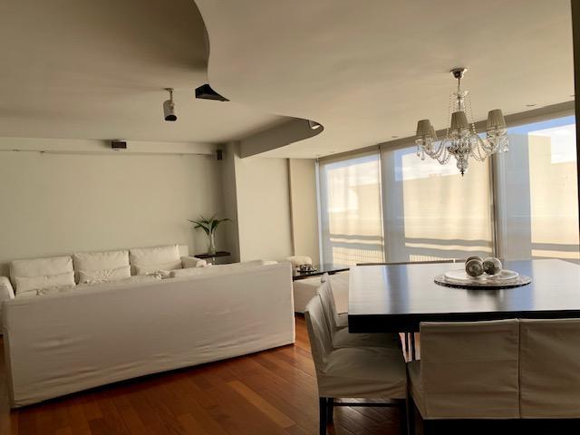 Departamento · 200m² · 5 Ambientes · 1 Cochera
