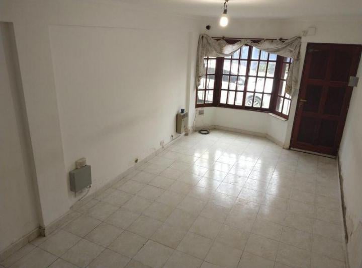 Departamento · 85m² · 5 Ambientes · 1 Cochera