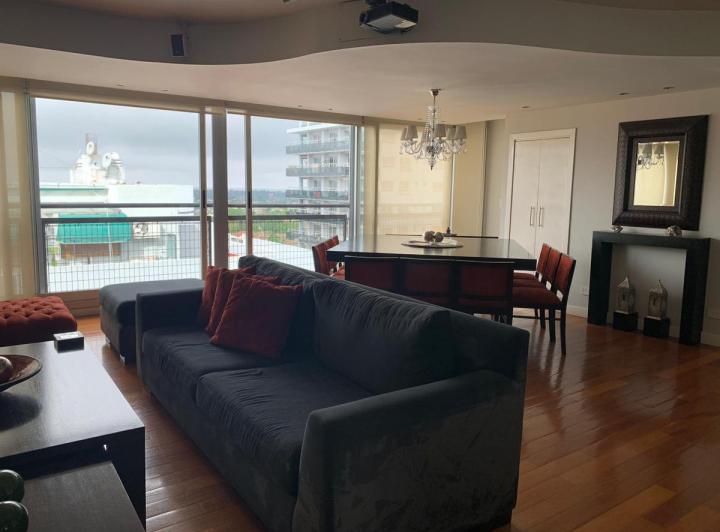Departamento · 146m² · 5 Ambientes · 1 Cochera