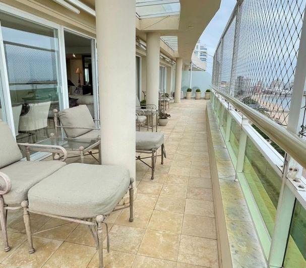 Departamento · 586m² · 6 Ambientes · 3 Cocheras