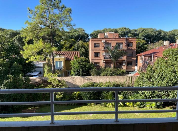 Departamento · 98m² · 5 Ambientes · 1 Cochera
