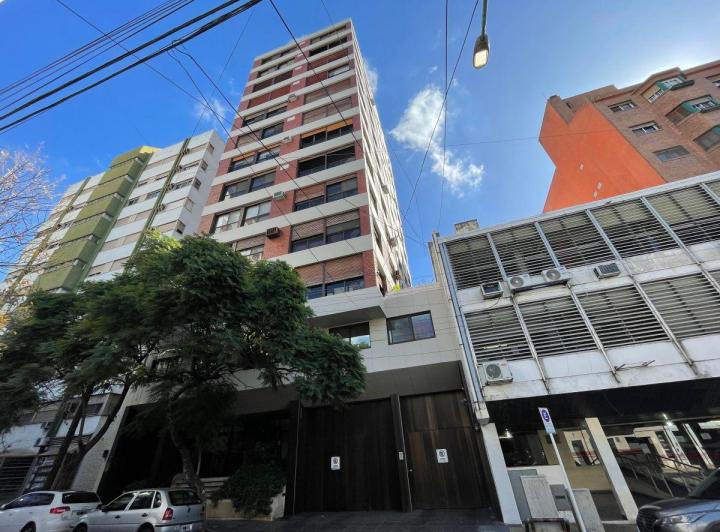 Departamento · 195m² · 5 Ambientes · 1 Cochera