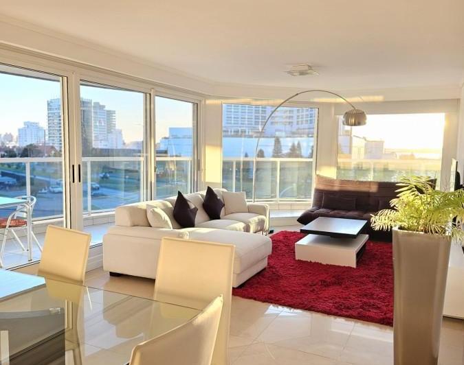 Departamento · 176m² · 5 Ambientes · 1 Cochera