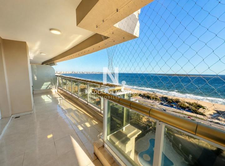 Departamento · 300m² · 5 Ambientes · 1 Cochera
