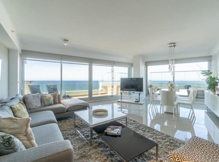 Departamento · 250m² · 5 Ambientes · 1 Cochera