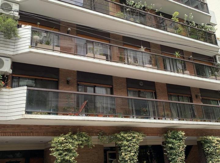 Departamento · 220m² · 6 Ambientes · 1 Cochera