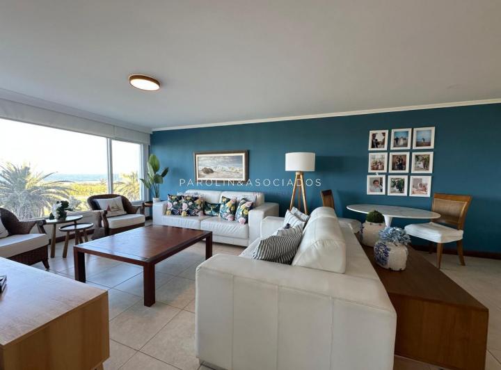 Departamento · 170m² · 5 Ambientes · 1 Cochera