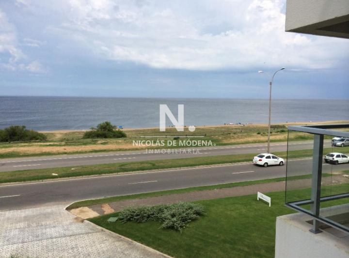 Departamento · 200m² · 5 Ambientes · 1 Cochera