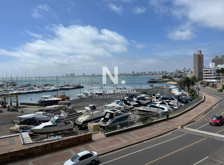 Departamento · 150m² · 5 Ambientes · 1 Cochera