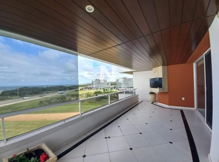 Departamento · 260m² · 5 Ambientes · 1 Cochera