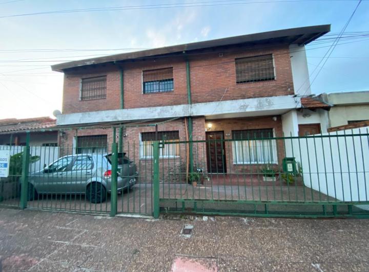 Departamento · 200m² · 4 Ambientes