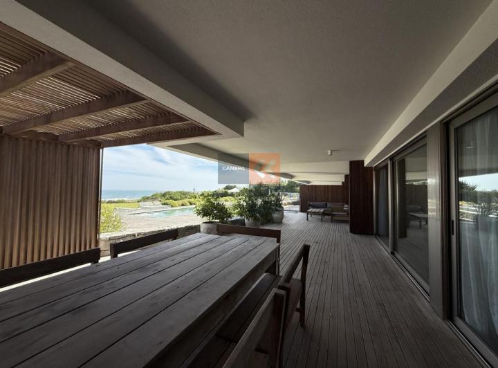Departamento · 371m² · 5 Ambientes · 1 Cochera
