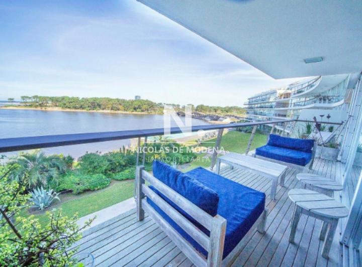 Departamento · 263m² · 5 Ambientes · 1 Cochera