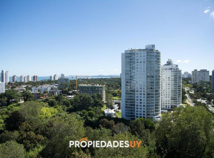 Departamento · 191m² · 5 Ambientes · 1 Cochera