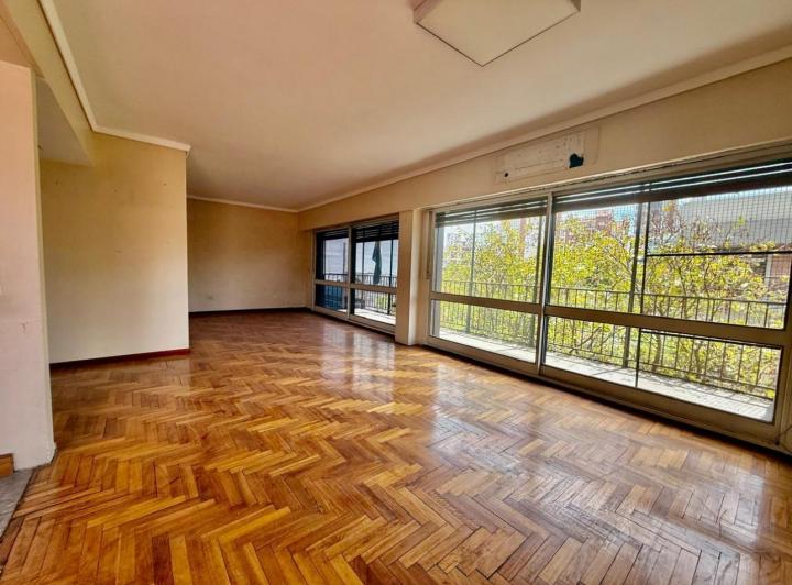Departamento · 120m² · 4 Ambientes · 2 Cocheras