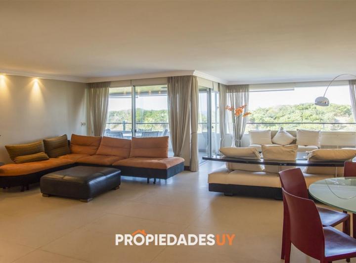 Departamento · 380m² · 5 Ambientes · 1 Cochera