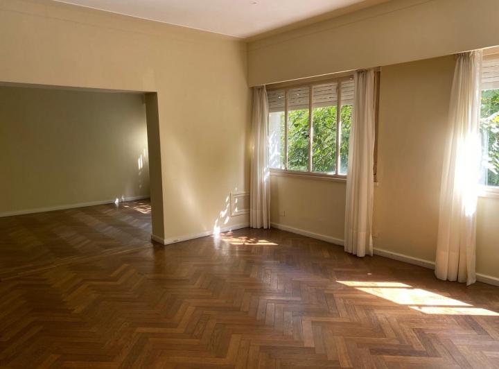 Departamento · 220m² · 6 Ambientes · 1 Cochera