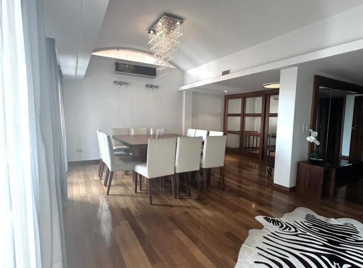 Departamento · 250m² · 5 Ambientes