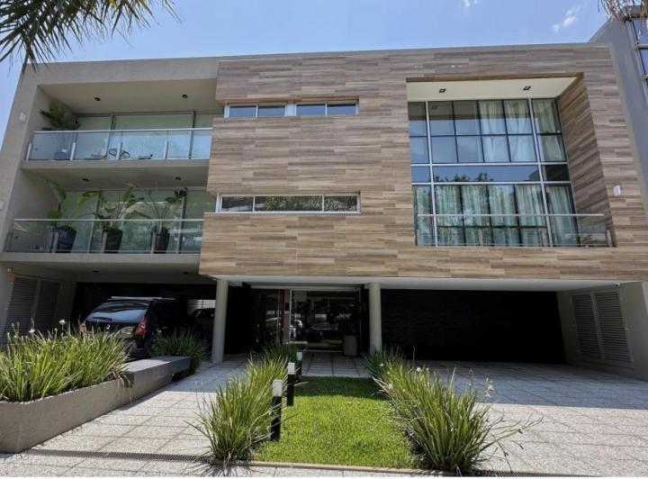 Departamento · 168m² · 5 Ambientes · 2 Cocheras