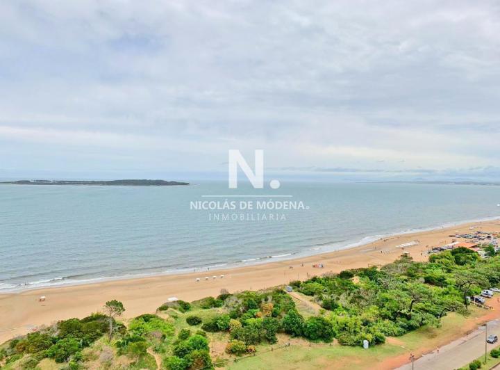 Departamento · 250m² · 5 Ambientes · 1 Cochera