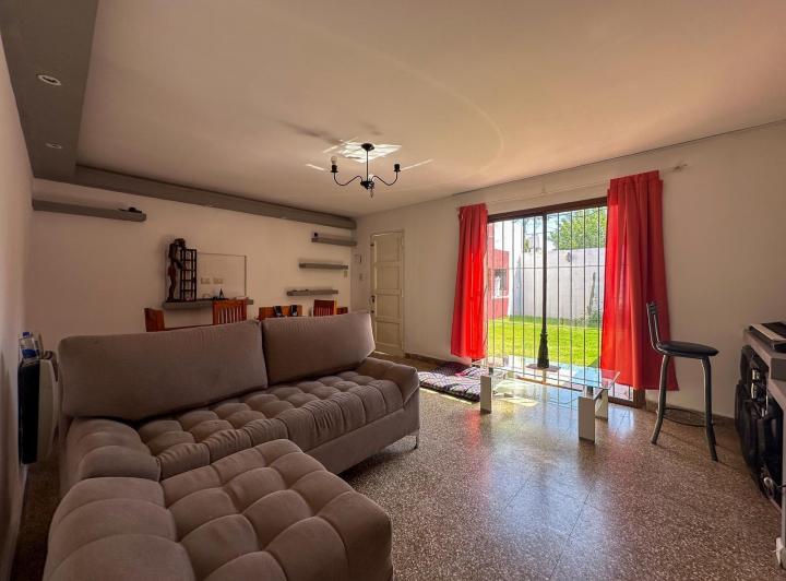 Casa · 118m² · 4 Ambientes · 1 Cochera