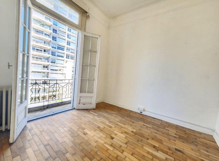 Departamento · 83m² · 5 Ambientes