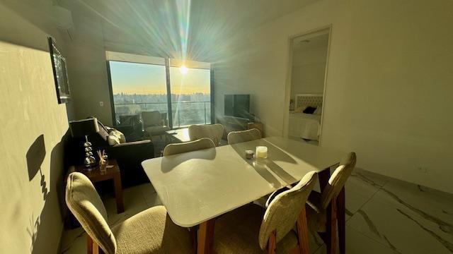 Departamento · 60m² · 2 Ambientes · 1 Cochera