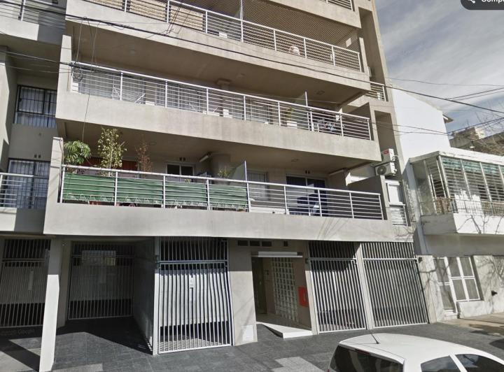 Departamento · 60m² · 2 Ambientes · 1 Cochera