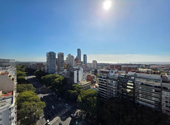 Departamento · 208m² · 4 Ambientes · 1 Cochera