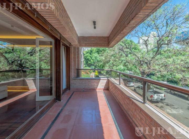 Departamento · 234m² · 4 Ambientes · 2 Cocheras